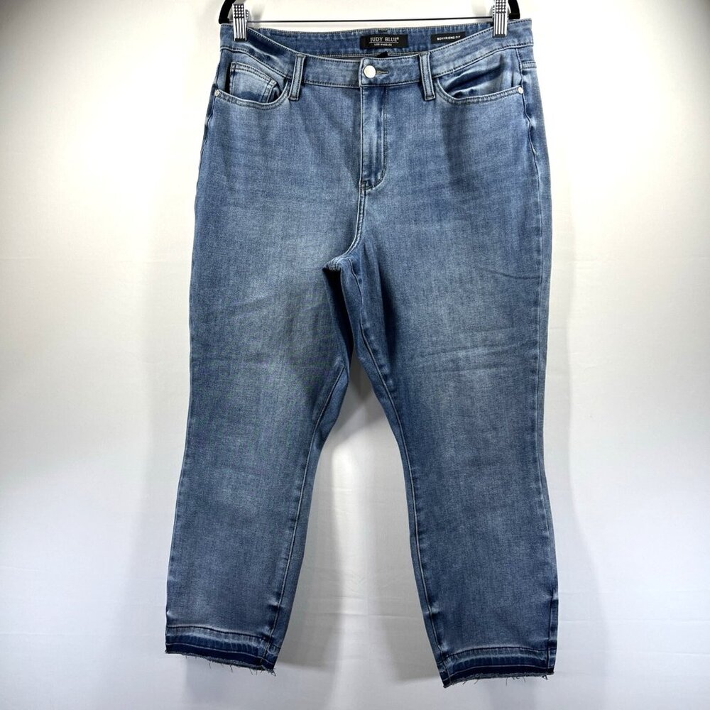 Judy Blue Raw Hem Jeans 15 / 32 Blue Stretch Pockets Boyfriend High Rise Relaxed